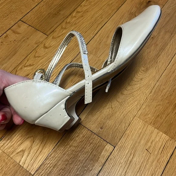 Nina Iridescent Ivory Rhinestone Small Heel Size 3 - Picture 3 of 7